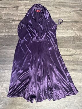 Scarlett One-Shoulder Satin Dress in Deep Purple